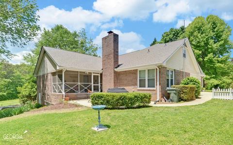 256 Beaver Brook Dr, Toccoa, GA 30577 photo 1