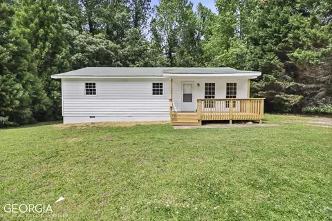 1814 Milla Farmer Rd, Newnan, GA 30263