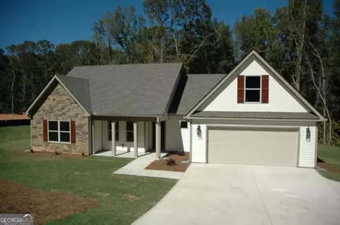 112 Highland Pointe Dr, Lagrange, GA 30240