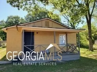 8 Haynie St, Newnan, GA 30263