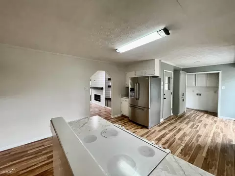 335 Hemphill Rd, Griffin, GA 30224 photo 8