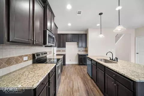 2462 Walker Dr #39, Hampton, GA 30228 photo 8