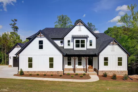 11 Green Ter, Newnan, GA 30265