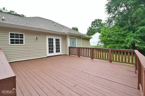 63 Holleys Grove Dr, Lagrange, GA 30240 photo 4