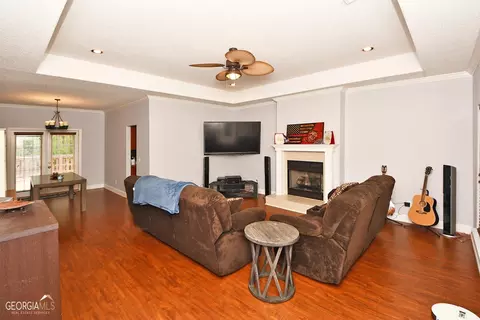 63 Holleys Grove Dr, Lagrange, GA 30240 photo 6