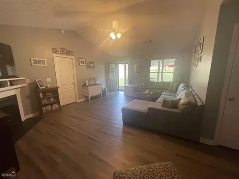 36 Savannah Place Dr, Lagrange, GA 30240 photo 5