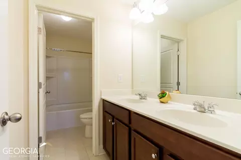 8260 Harlond Way, Suwanee, GA 30024 photo 23