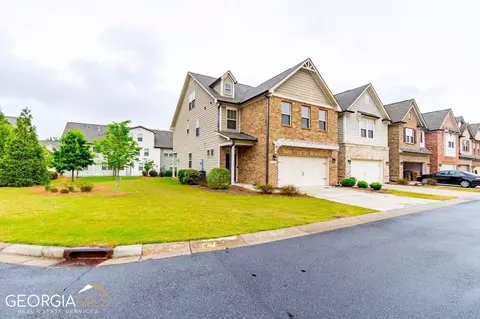 8260 Harlond Way, Suwanee, GA 30024 photo 2