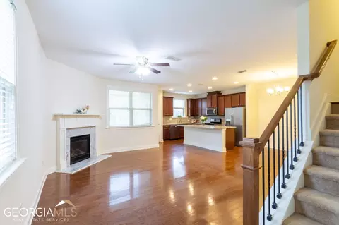 8260 Harlond Way, Suwanee, GA 30024 photo 7