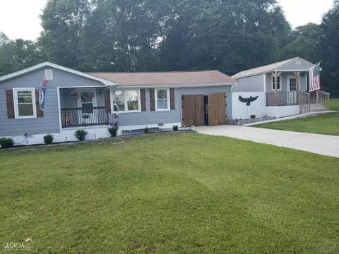 216 Poplar St, Bowdon, GA 30108