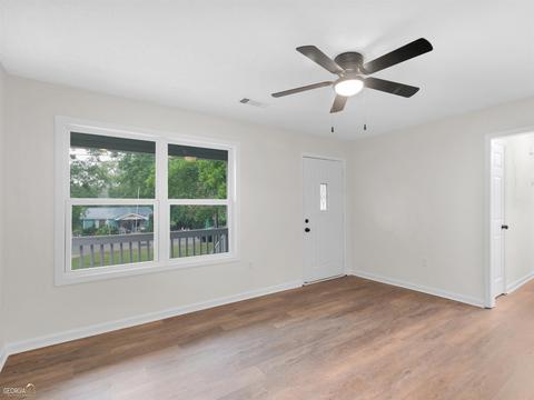 9 Brown St, Barnesville, GA 30204 photo 5