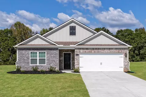 1219 Fendt Dr, Locust Grove, GA 30248