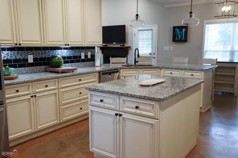 810 John E Sullivan Rd, Byron, GA 31008 photo 10