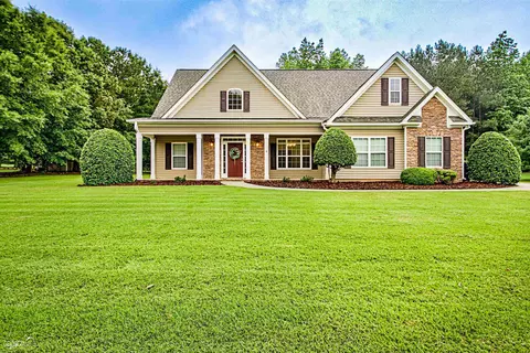 150 Brechin Dr, Senoia, GA 30276