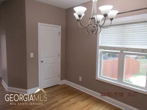 154 Windsor Ct, Williamson, GA 30292 photo 5