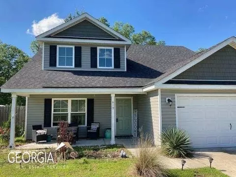619 Bledsoe Dr, Guyton, GA 31312