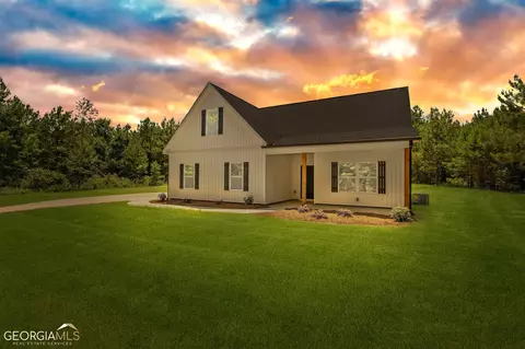 120 W Oak St, Luthersville, GA 30251