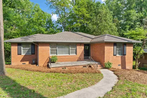 1970 Bayswater Rd, Macon, GA 31211