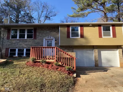 7577 NW Casper Ct Cor, Jonesboro, GA 30236