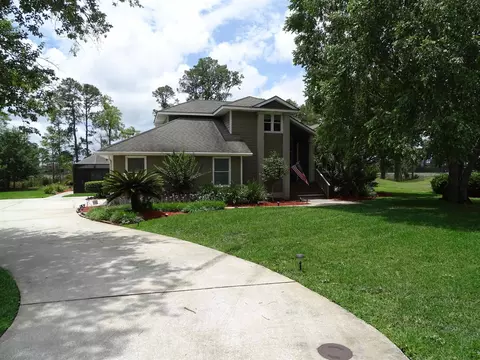 918 Larkspur Ln, Saint Marys, GA 31558