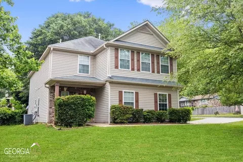 2790 Lajean Dr, Atlanta, GA 30349