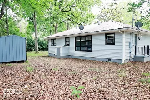 247 Watkins St, Jackson, GA 30233 photo 3