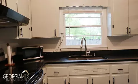 247 Watkins St, Jackson, GA 30233 photo 10