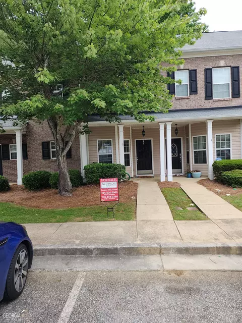141 Mill Pond Xing #J3, Carrollton, GA 30116