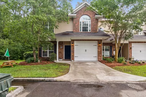 301 Kendal Ct, Savannah, GA 31419