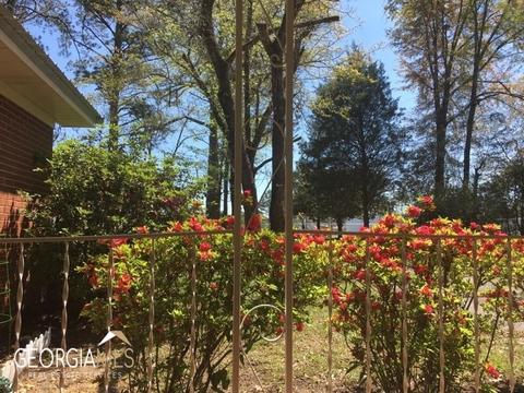 225 E Beech St, Cochran, GA 31014 photo 5