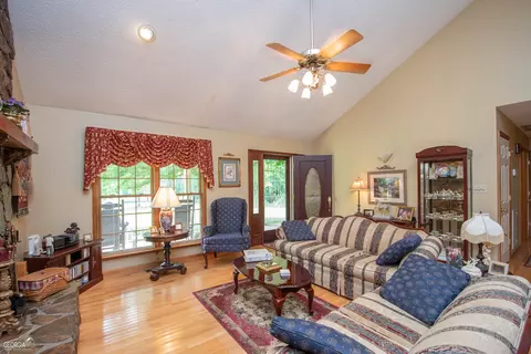 511 Tomme Rd, Lagrange, GA 30240 photo 9
