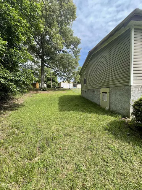 393 E Virginia Ln, Macon, GA 31217 photo 17