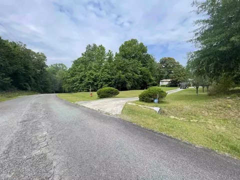 393 E Virginia Ln, Macon, GA 31217 photo 7