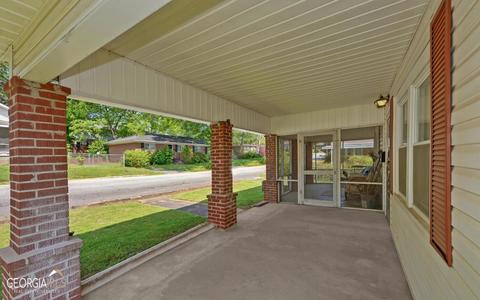 41 Forest Ave, Toccoa, GA 30577 photo 4
