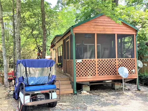 101 Cindy Pkwy Way #90D, Cleveland, GA 30528