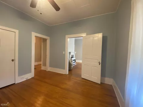 162 E Cherry St, Cochran, GA 31014 photo 3