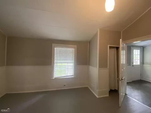 162 E Cherry St, Cochran, GA 31014 photo 9