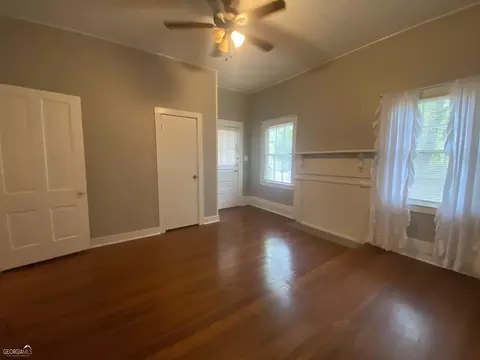 162 E Cherry St, Cochran, GA 31014 photo 6