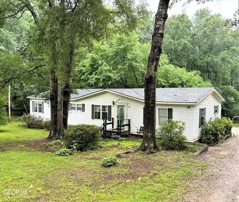 173 Hubbard Rd, Lagrange, GA 30240