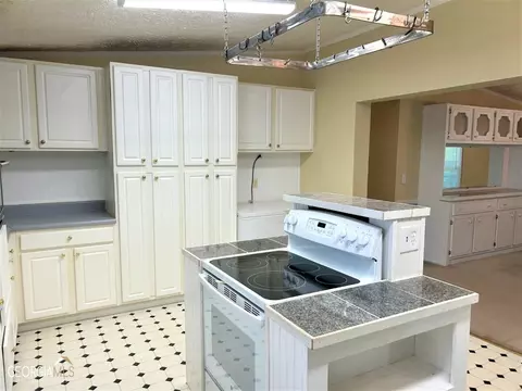 173 Hubbard Rd, Lagrange, GA 30240 photo 10