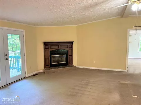 173 Hubbard Rd, Lagrange, GA 30240 photo 6