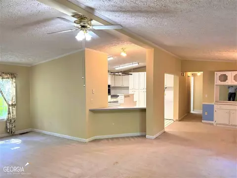 173 Hubbard Rd, Lagrange, GA 30240 photo 4