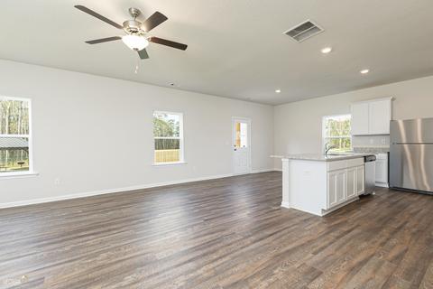 555 Meadows Farm Dr, Monroe, GA 30655 photo 3