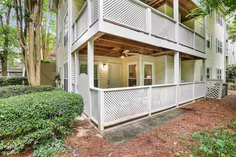 6810 Glenridge Dr #L, Atlanta, GA 30328