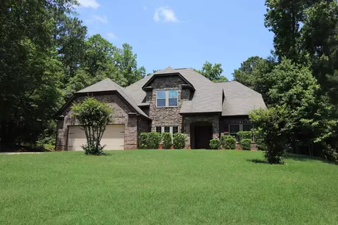 18 N Whitewater Trl, Lagrange, GA 30240
