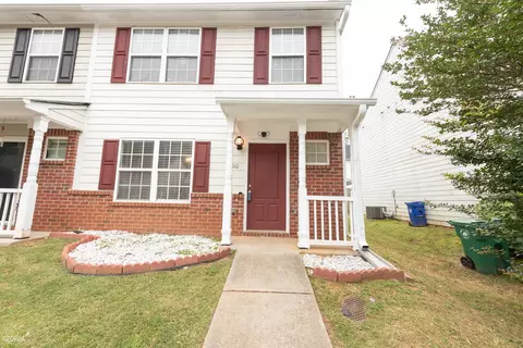 2010 Shawn Wayne Cir, Atlanta, GA 30316