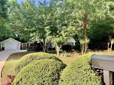 255 Brookstone Crst, Newnan, GA 30265