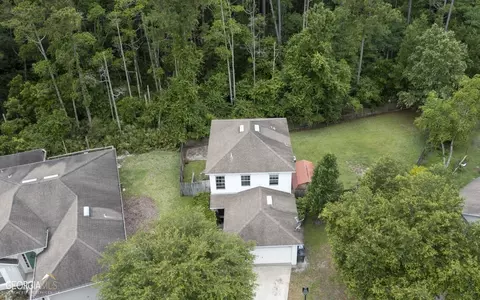 247 Pine Bluff Dr, Kingsland, GA 31548