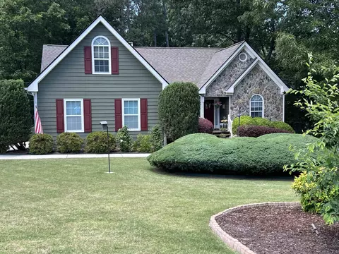 3090 Cove Crossing Dr, Lawrenceville, GA 30045