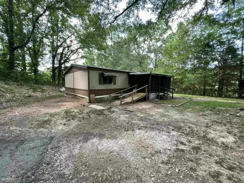 813 E College St, Bowdon, GA 30108 photo 13